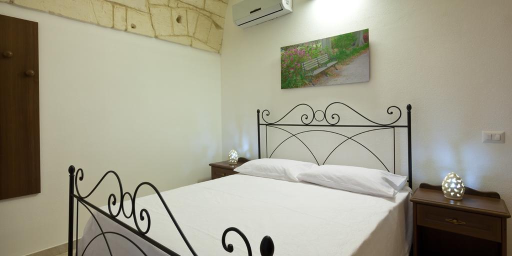 Masseria Bosco Mazza Melendugno Ngoại thất bức ảnh